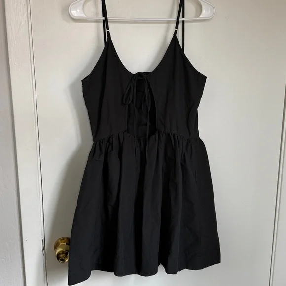 Ciao Lucia Neroni Mini Dress with Bow Detail - Picture 7 of 9